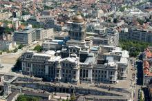 Vue aérenne sur le palais de justice (©Régie des Bâtiments)